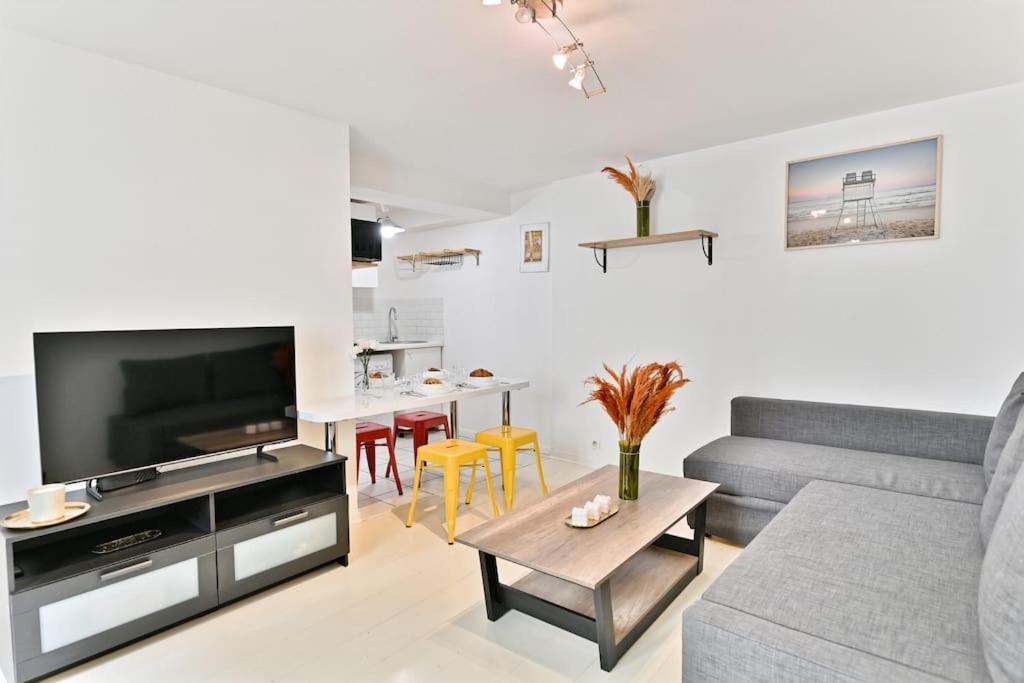 Appartement Proche Canal Saint Martin Παρίσι Εξωτερικό φωτογραφία