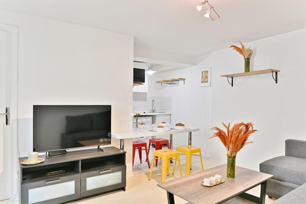 Appartement Proche Canal Saint Martin Παρίσι Εξωτερικό φωτογραφία